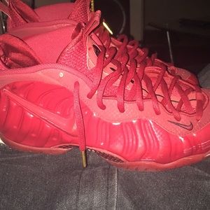 Gym red Nike foamposites